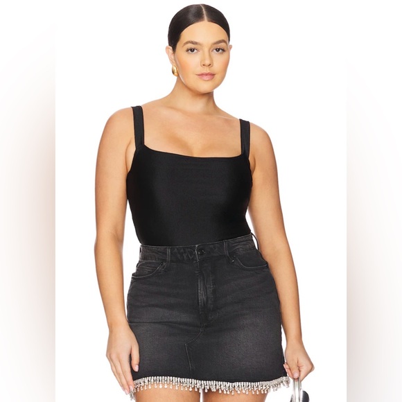 Good American Tops - Good American Compression Shine Bodysuit New With Tags